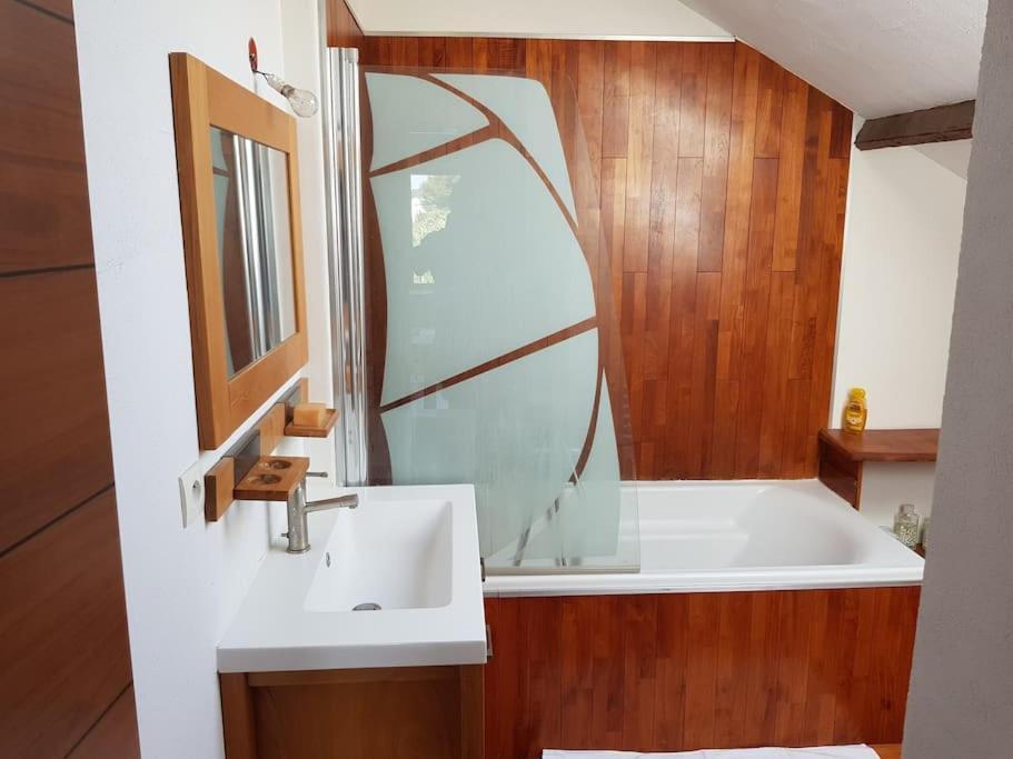 Appartement Pres Des Plages Du Mourillon Toulon Eksteriør bilde